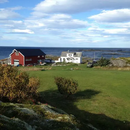 Lofoten Ocean View - Sandoy Gard 아파트
